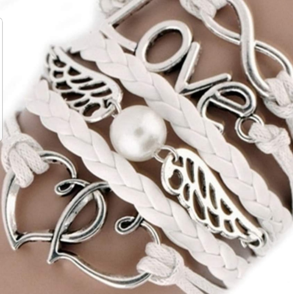 Bracelet/wristlet